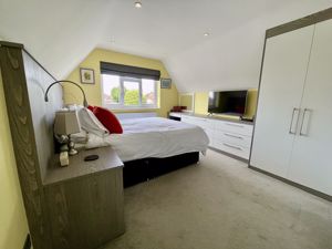 Photo 9- click for photo gallery